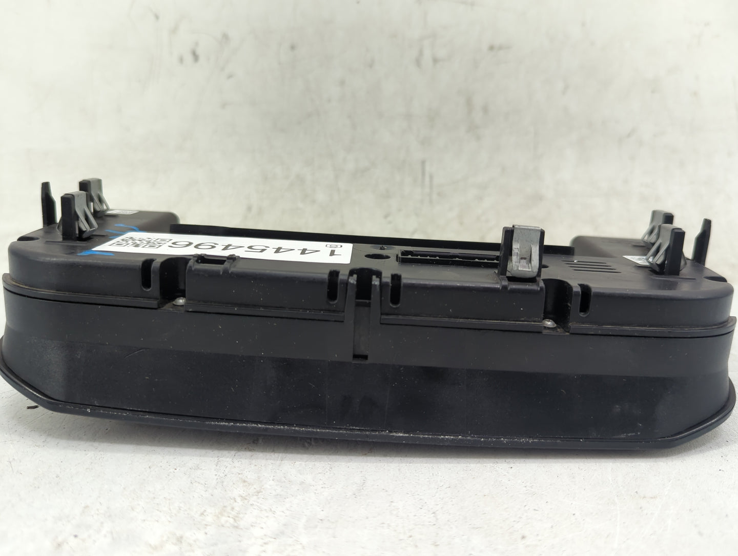 2017 Jaguar Xf Climate Control Module Temperature AC/Heater Replacement P/N:GX63-18C858-RE Fits OEM Used Auto Parts - Oemuse