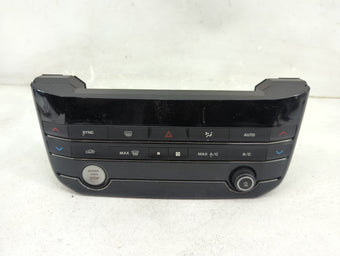 compare product 2017 Jaguar Xf Climate Control Module Temperature AC/Heater Replacement P/N:GX63-18C858-LE 160512A0567X Fits OEM Used Auto Parts