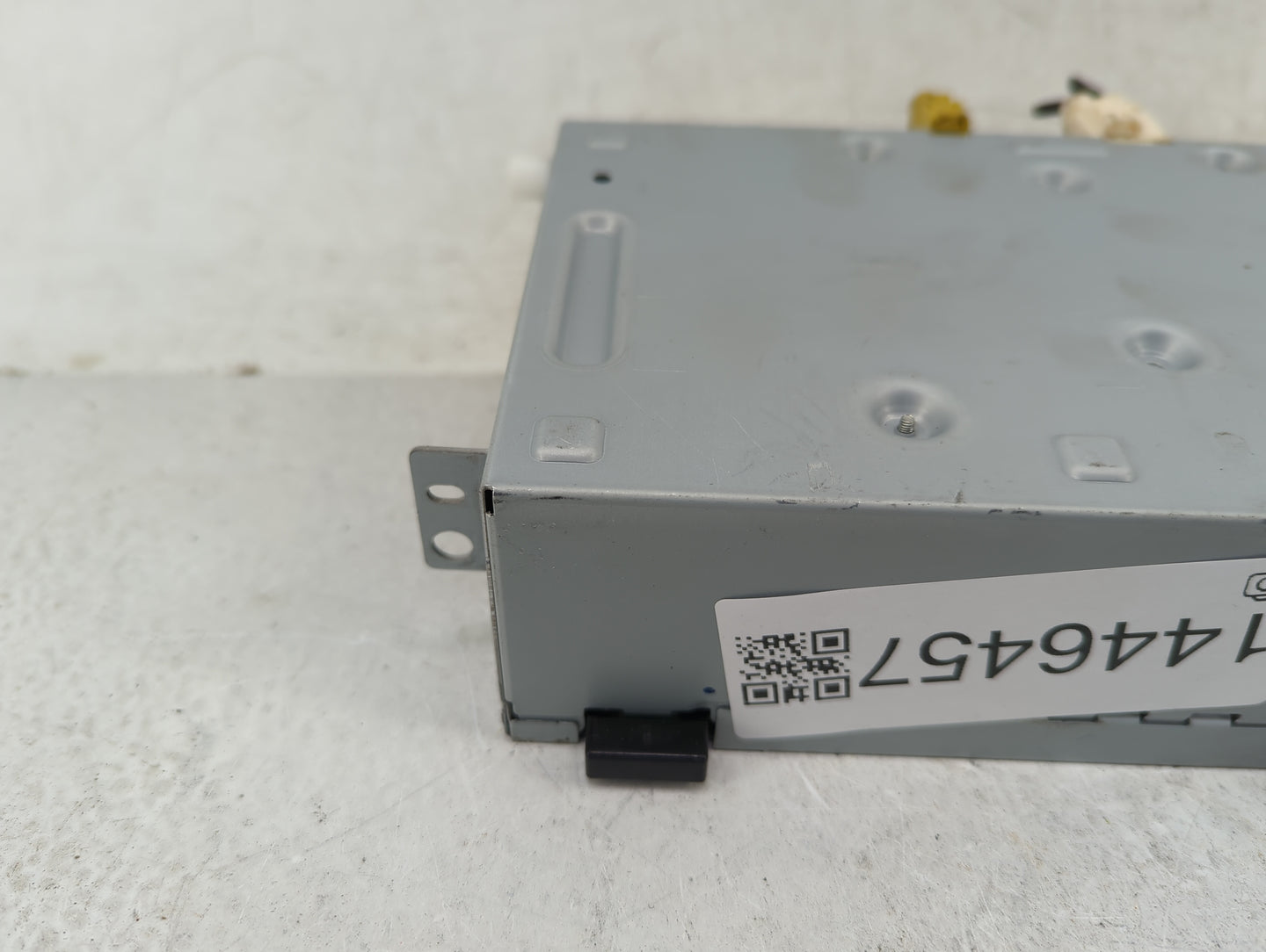 2016-2017 Jaguar Xf Radio AM FM Cd Player Receiver Replacement P/N:HX63-18K812-DB Fits Fits 2016 2017 2018 2019 OEM Used Aut