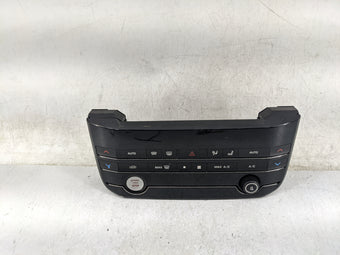 compare product 2017 Jaguar Xf Climate Control Module Temperature AC/Heater Replacement P/N:GX53-18C858-AJC 1504274Q472X Fits OEM Used Auto Parts