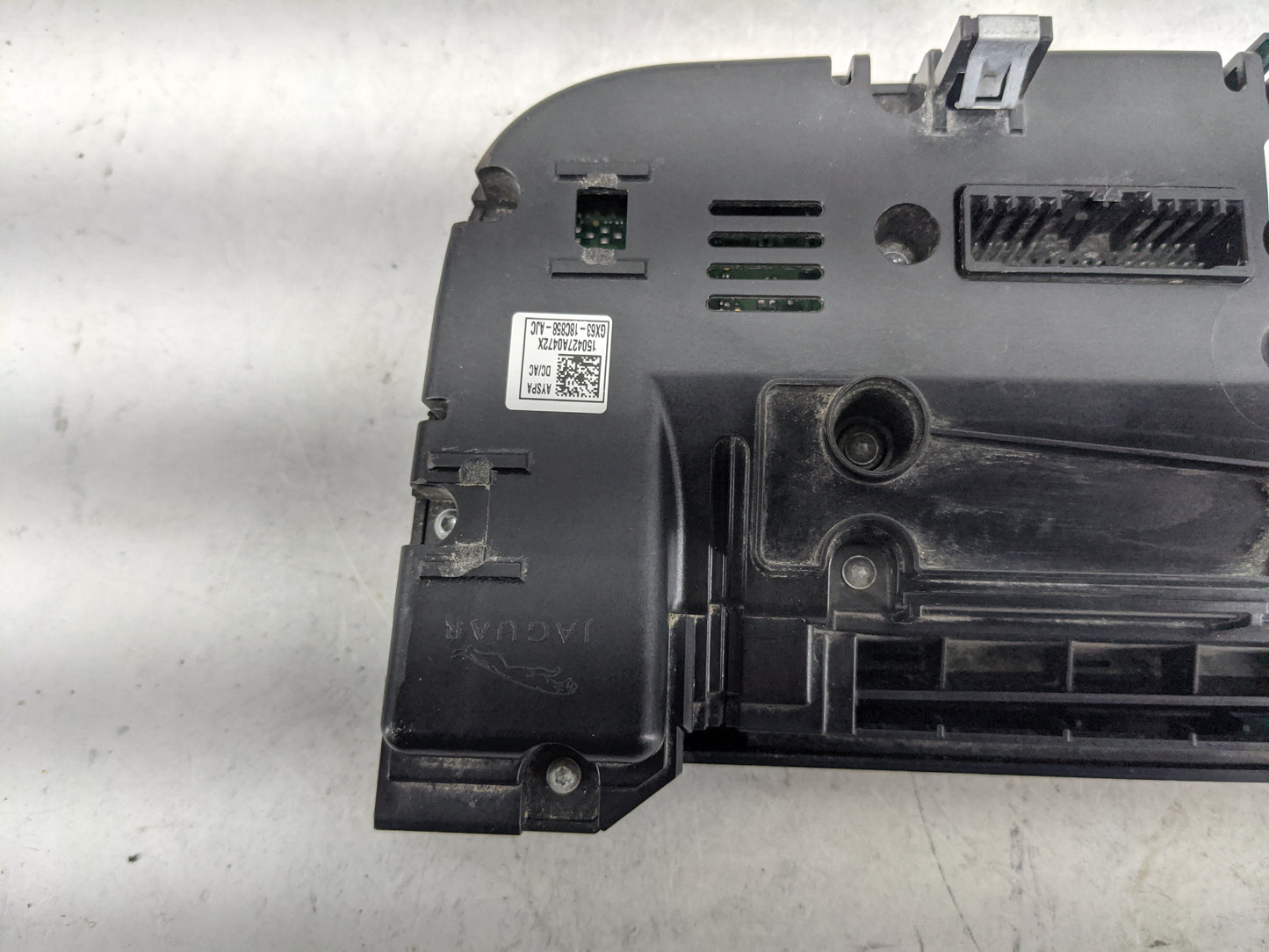 2017 Jaguar Xf Climate Control Module Temperature AC/Heater Replacement P/N:GX53-18C858-AJC 1504274Q472X Fits OEM Used Auto 