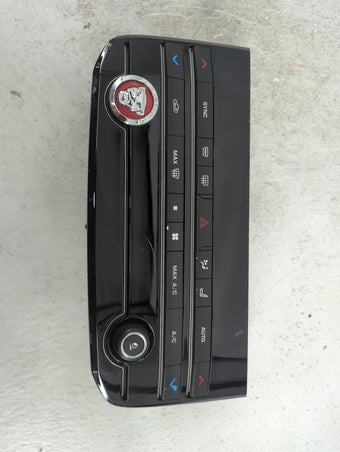compare product 2016-2017 Jaguar Xf Climate Control Module Temperature AC/Heater Replacement P/N:GX63-18C858-SD 160301A0522X Fits Fits 2016 2017 OEM Used Auto Parts