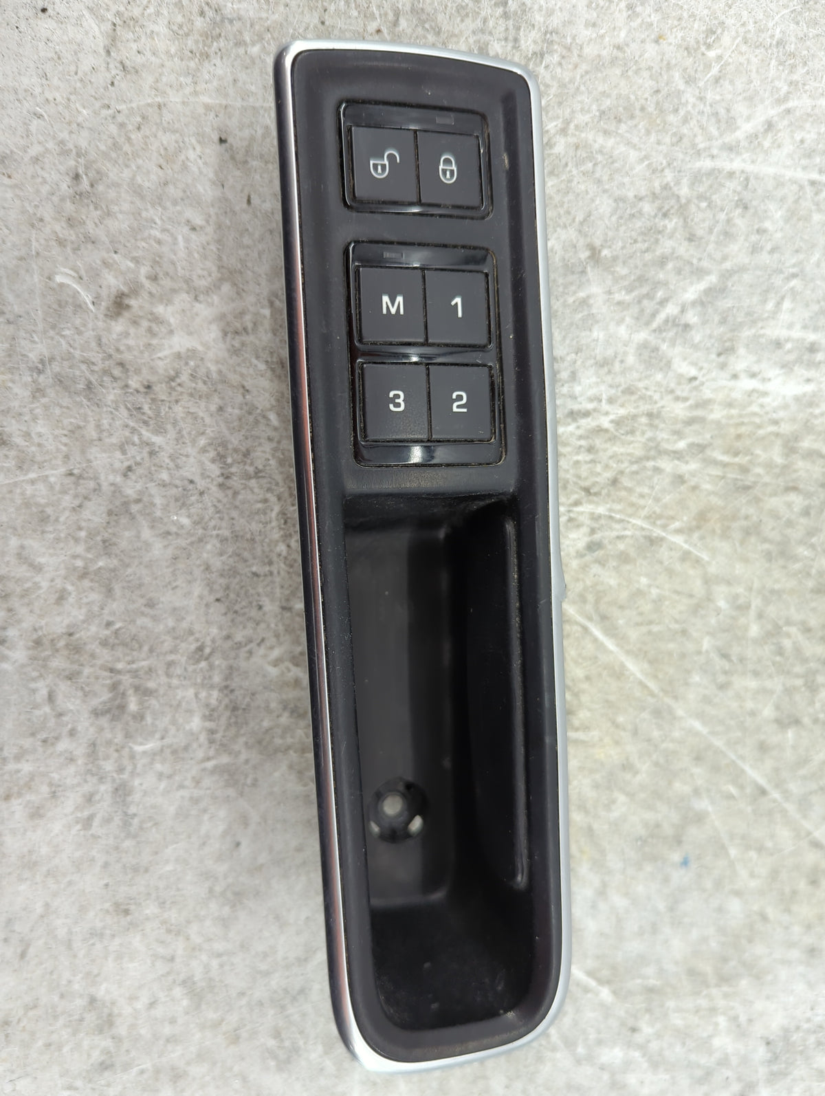2017 Jaguar Xf Master Power Window Switch Replacement Driver Side Left P/N:GX63-22835-B Fits OEM Used Auto Parts - Oemusedau