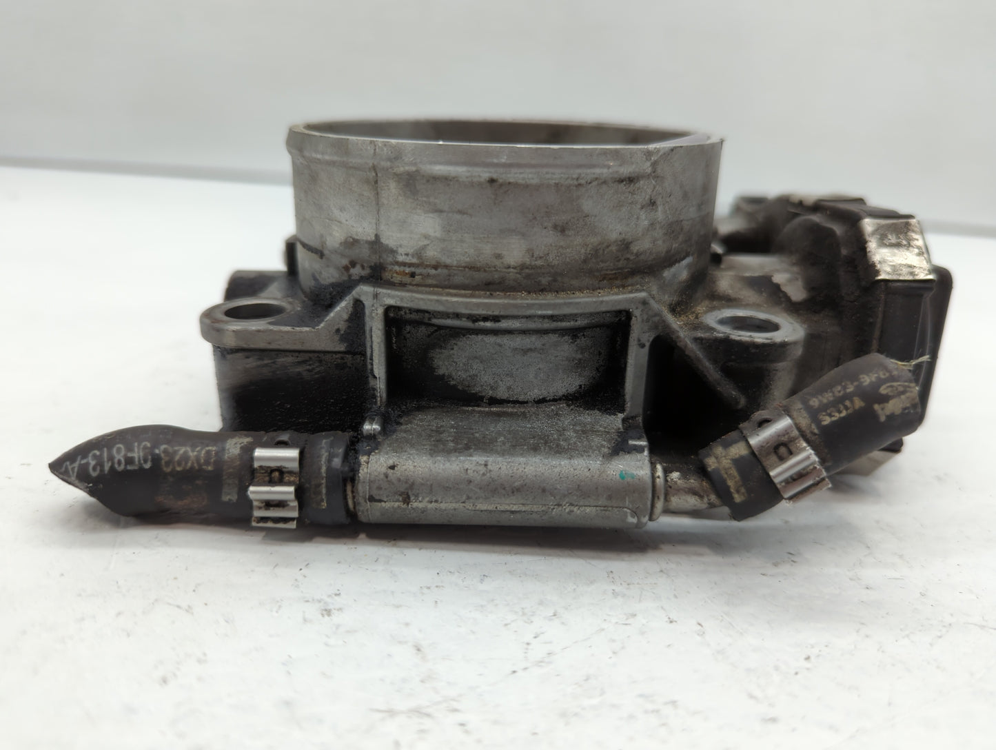 2013-2019 Jaguar Xf Throttle Body P/N:DX23-9F991-AB Fits Fits 2013 2014 2015 2016 2017 2018 2019 2020 OEM Used Auto Parts - 