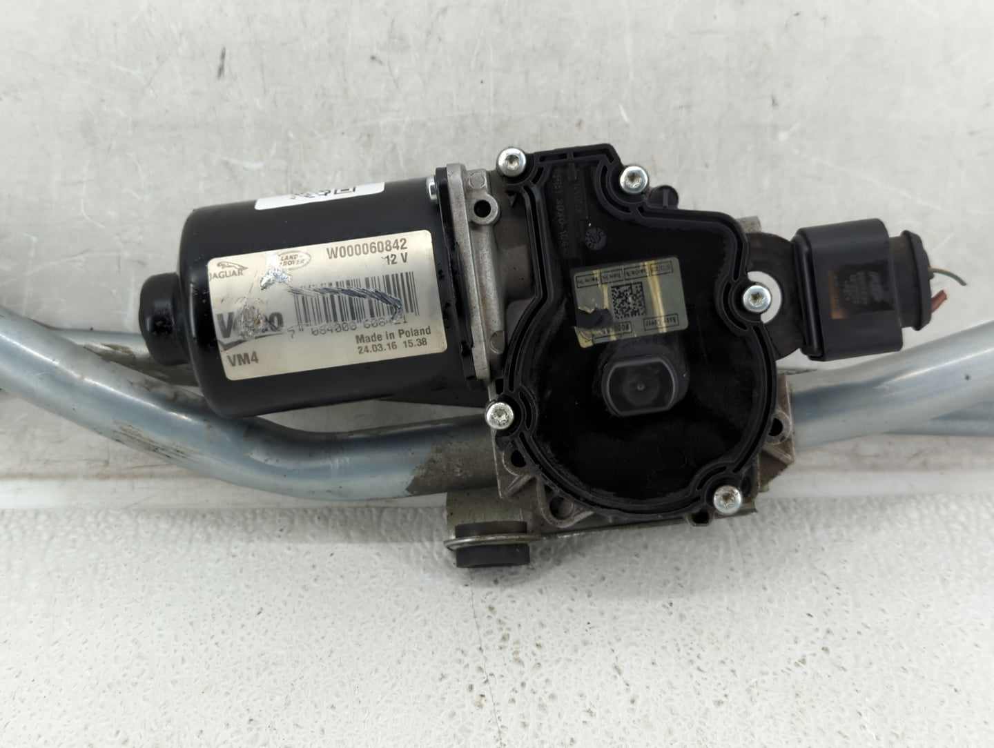 2017 Jaguar Xf Front Windshield Wiper Motor P/N:W000060842 Fits OEM Used Auto Parts - Oemusedautoparts1.com
