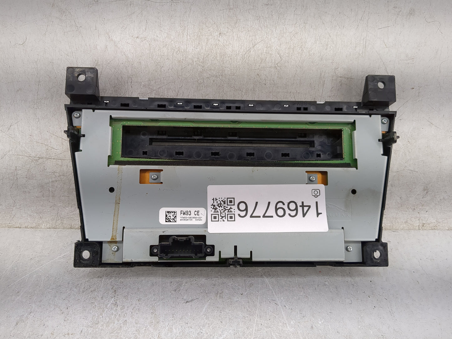 2016-2017 Jaguar Xj Climate Control Module Temperature AC/Heater Replacement P/N:FW93-18C858-CE Fits Fits 2016 2017 OEM Used