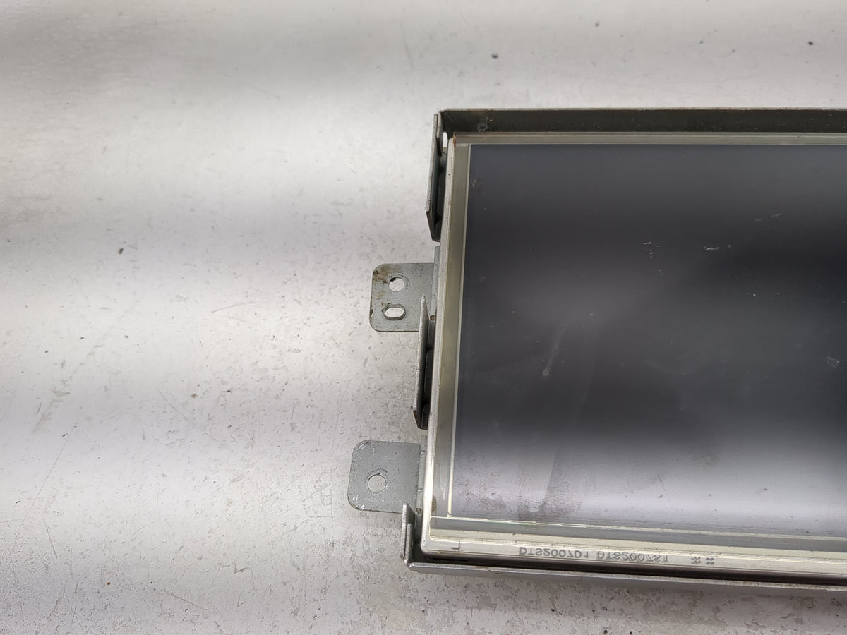 2015-2017 Jaguar Xj Information Radio Display Screen 1475404 - Oemusedautoparts1.com