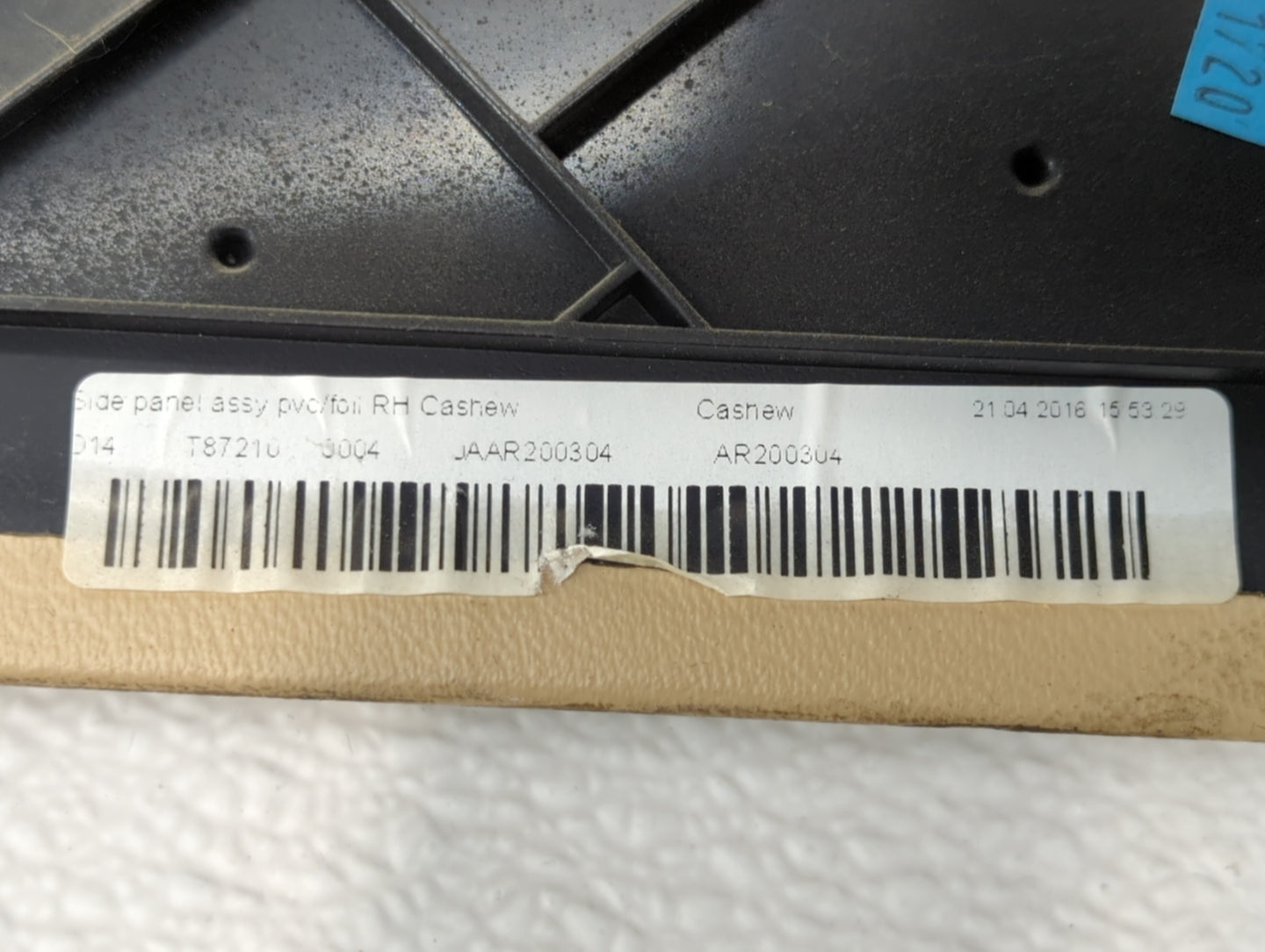 2017 Jaguar Xj Center Floor Console P/N:FW93-18D687-DE Fits OEM Used Auto Parts - Oemusedautoparts1.com