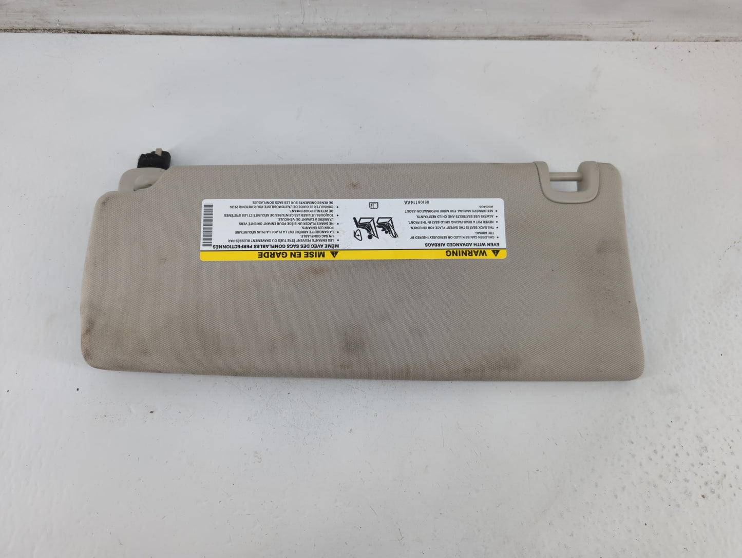 2014-2018 Jeep Cherokee Sun Visor Shade Replacement Passenger Right Mirror Fits Fits 2014 2015 2016 2017 2018 OEM Used Auto 