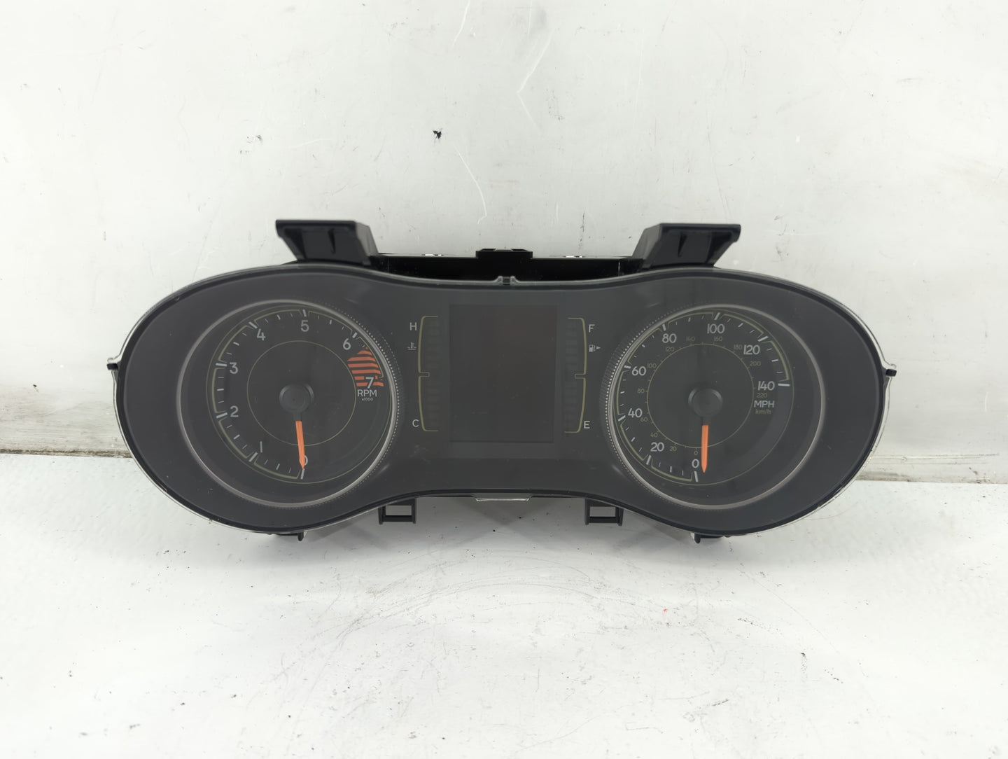 2017-2018 Jeep Cherokee Instrument Cluster Speedometer Gauges P/N:P68309005AC Fits Fits 2017 2018 OEM Used Auto Parts - Oemu