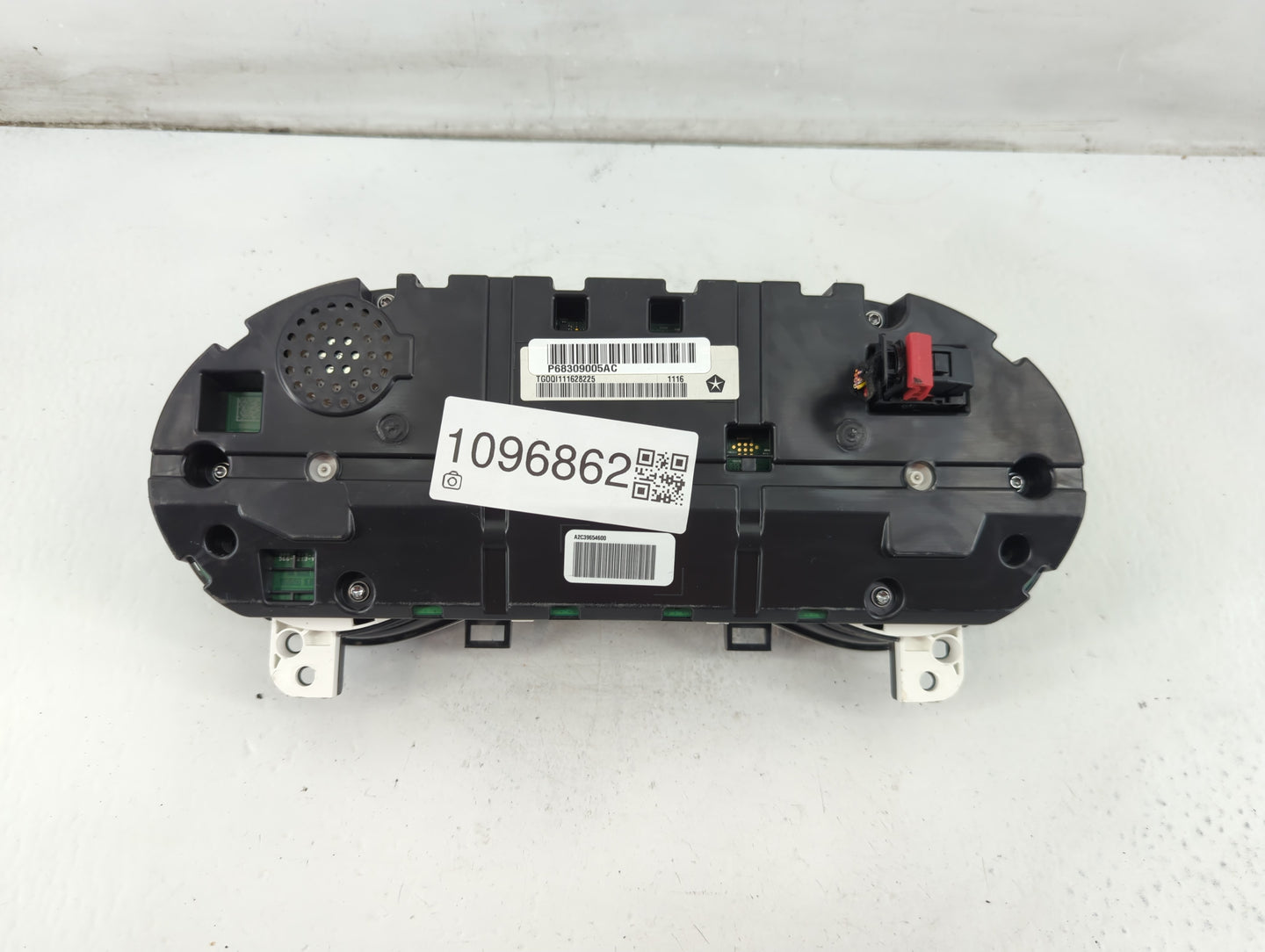 2017-2018 Jeep Cherokee Instrument Cluster Speedometer Gauges P/N:P68309005AC Fits Fits 2017 2018 OEM Used Auto Parts - Oemu