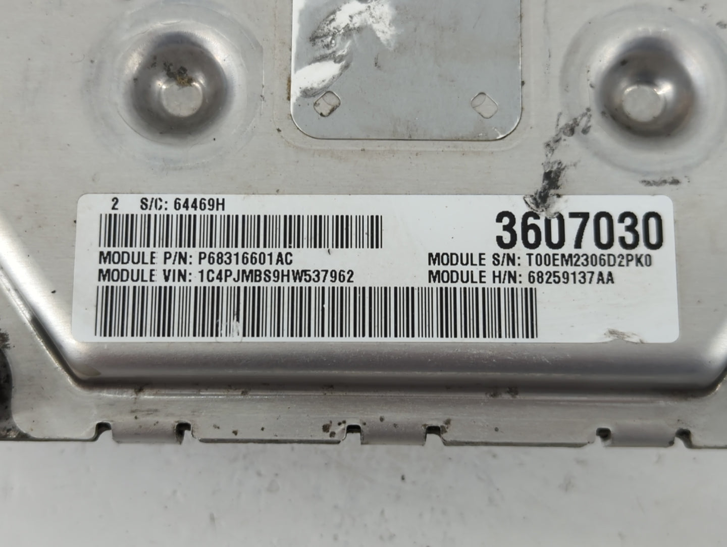 2016-2017 Jeep Cherokee PCM Engine Control Computer ECU ECM PCU OEM P/N:P68259137AA Fits Fits 2016 2017 OEM Used Auto Parts 