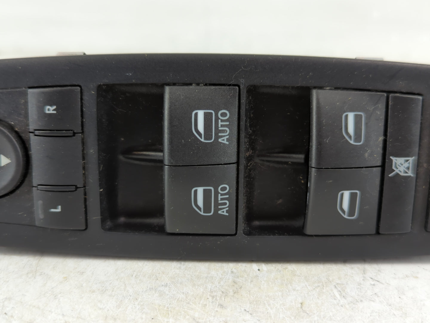 2015-2022 Jeep Cherokee Master Power Window Switch Replacement Driver Side Left P/N:68271206AB Fits OEM Used Auto Parts - Oe