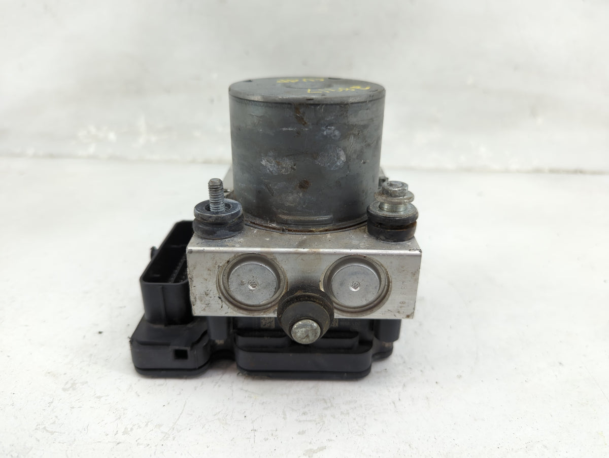 2017 Jeep Cherokee Anti-Lock Brake ABS Pump Module Actuator OEM P/N:P68293541AB Fits OEM Used Auto Parts - Oemusedautoparts1