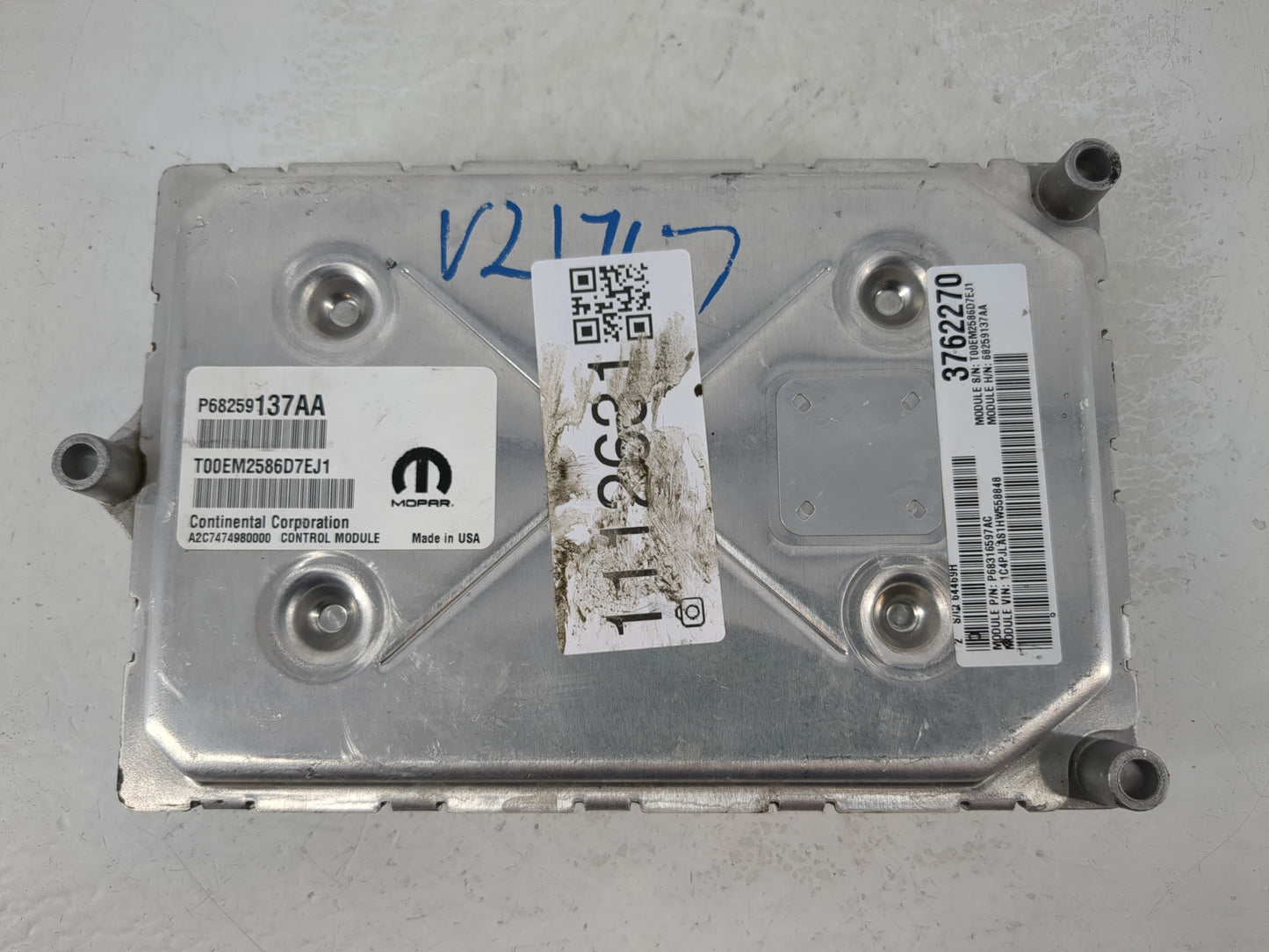 2016-2017 Jeep Cherokee PCM Engine Control Computer ECU ECM PCU OEM P/N:P68259137AA Fits Fits 2016 2017 OEM Used Auto Parts 
