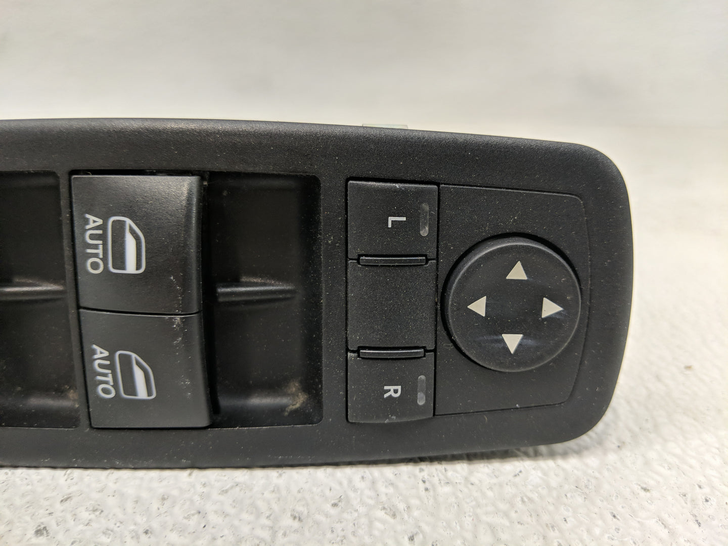 2015-2022 Jeep Cherokee Master Power Window Switch Replacement Driver Side Left P/N:68271206AB Fits OEM Used Auto Parts - Oe