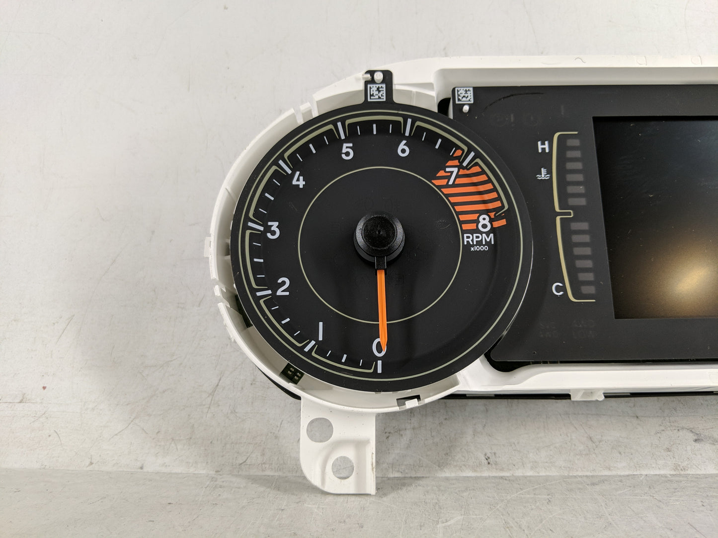 2017-2018 Jeep Cherokee Instrument Cluster Speedometer Gauges P/N:A2C80949600 P68309018AD Fits Fits 2017 2018 OEM Used Auto 