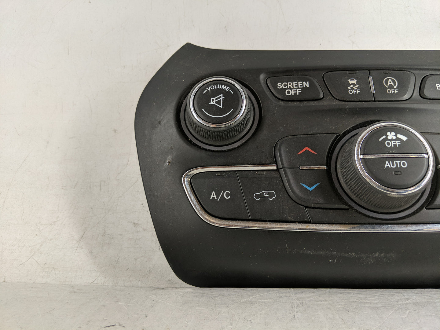 2015-2018 Jeep Cherokee Climate Control Module Temperature AC/Heater Replacement P/N:68293527AC Fits Fits 2015 2016 2017 201