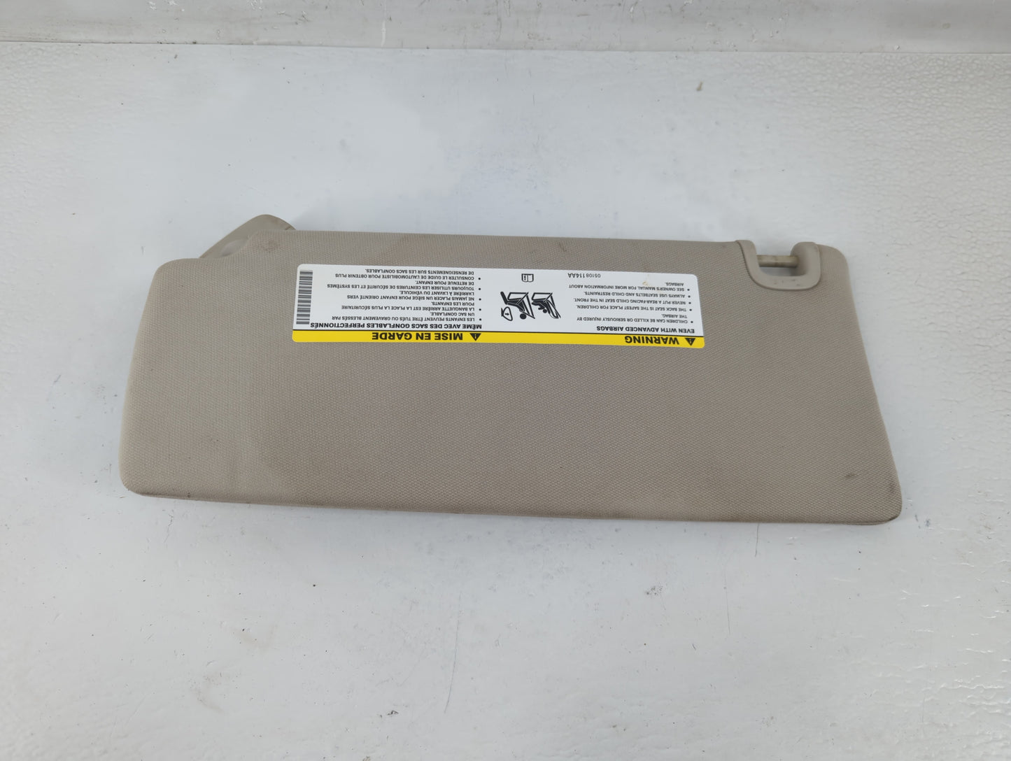 2014-2018 Jeep Cherokee Sun Visor Shade Replacement Passenger Right Mirror Fits Fits 2014 2015 2016 2017 2018 OEM Used Auto 