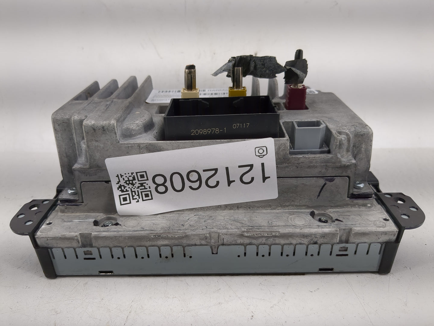 2017 Jeep Cherokee Information Display Screen 1212608 - Oemusedautoparts1.com