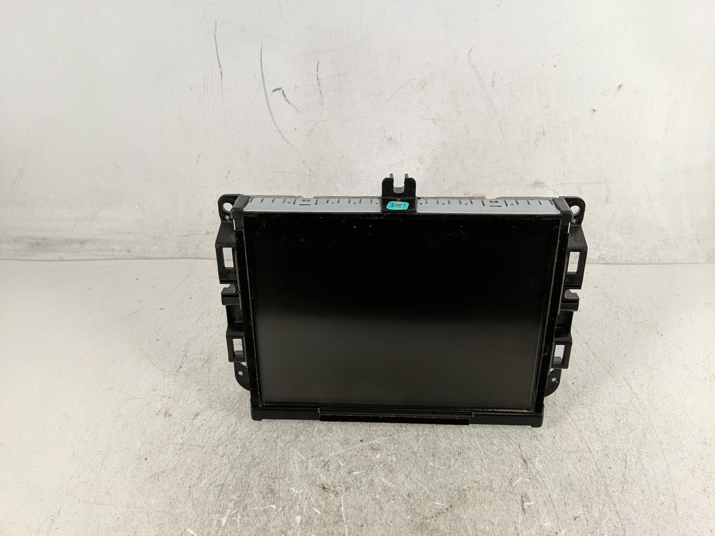2017 Jeep Cherokee Information Display Screen - Oemusedautoparts1.com