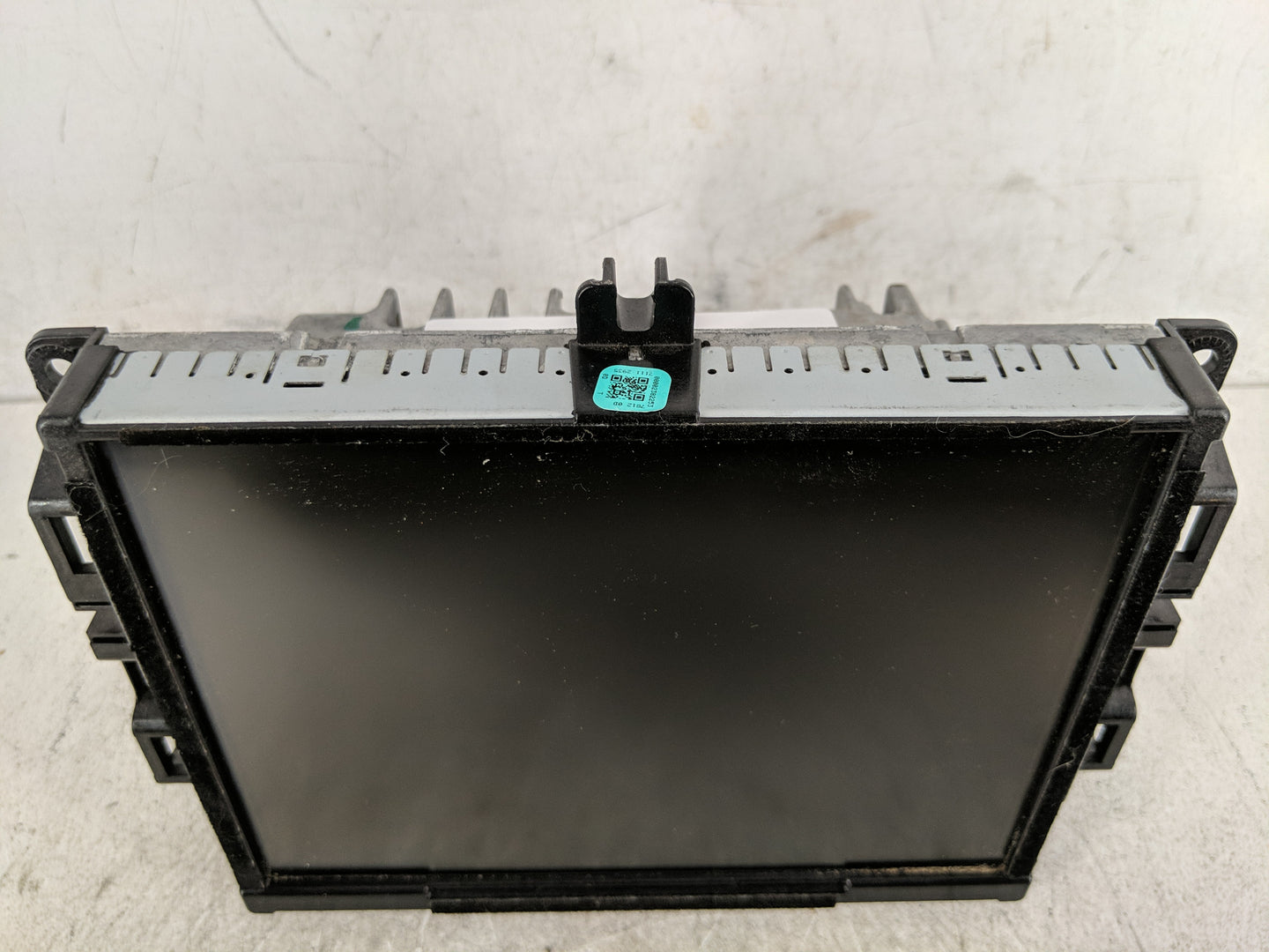 2017 Jeep Cherokee Information Display Screen - Oemusedautoparts1.com