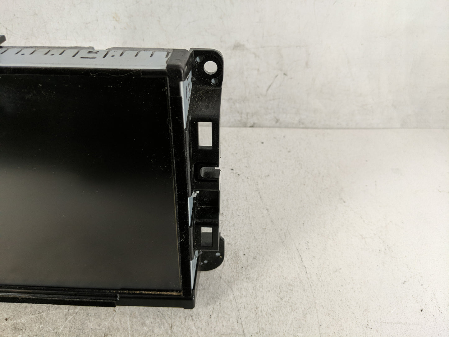 2017 Jeep Cherokee Information Display Screen - Oemusedautoparts1.com