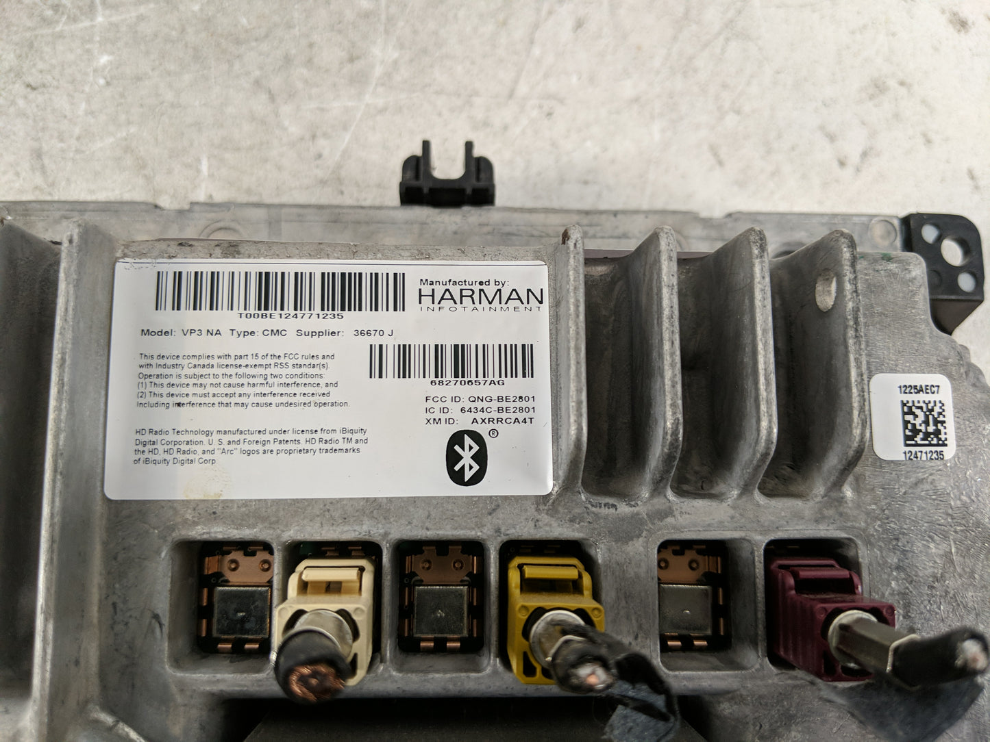 2017 Jeep Cherokee Information Display Screen - Oemusedautoparts1.com