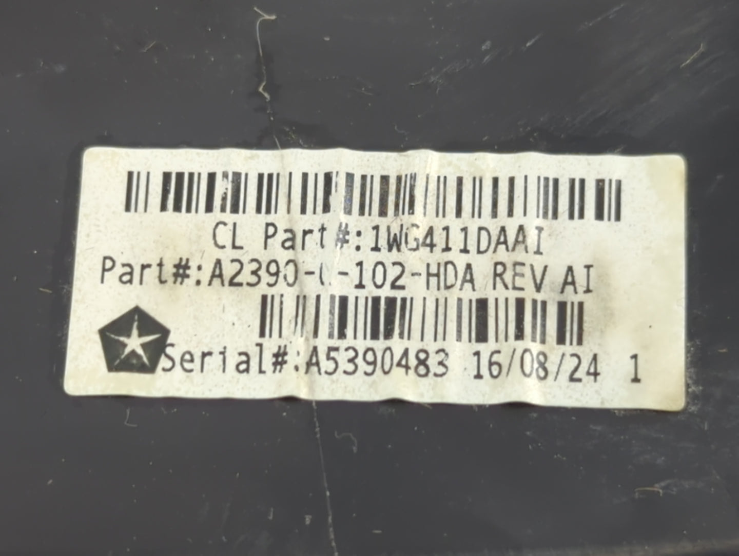 2017 Jeep Cherokee Overhead Roof Console - Oemusedautoparts1.com