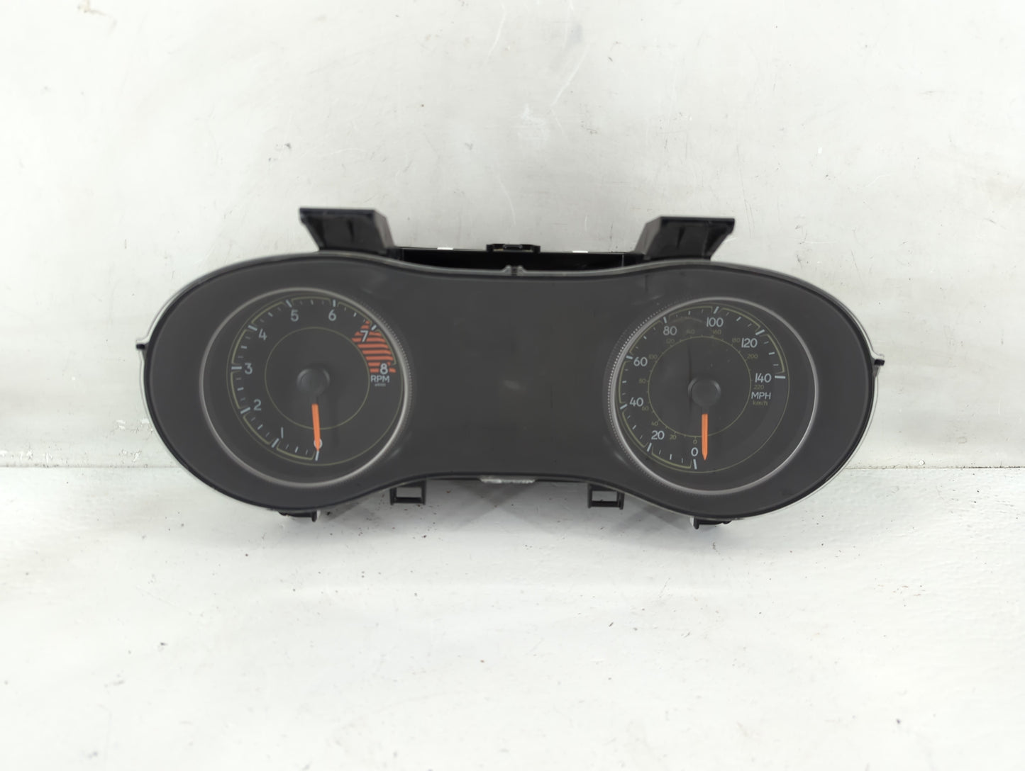 2017-2018 Jeep Cherokee Instrument Cluster Speedometer Gauges P/N:P68309043AC Fits Fits 2017 2018 OEM Used Auto Parts - Oemu