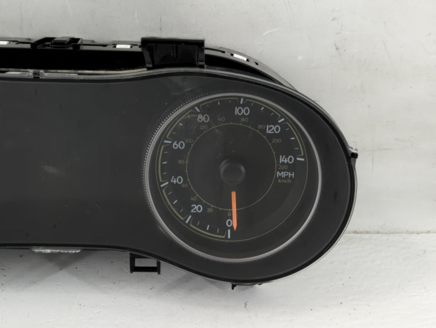 2017-2018 Jeep Cherokee Instrument Cluster Speedometer Gauges P/N:P68309043AC Fits Fits 2017 2018 OEM Used Auto Parts - Oemu