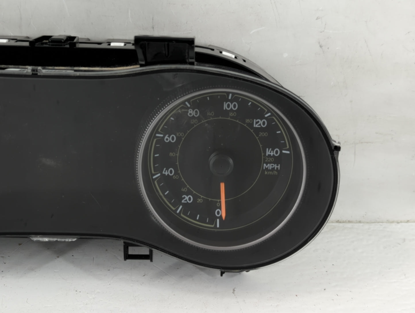 2017-2018 Jeep Cherokee Instrument Cluster Speedometer Gauges P/N:P68309043AC Fits Fits 2017 2018 OEM Used Auto Parts - Oemu