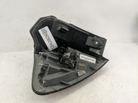 2014-2018 Jeep Cherokee Tail Light Assembly Passenger Right OEM P/N:68102906AF Fits Fits 2014 2015 2016 2017 2018 OEM Used A