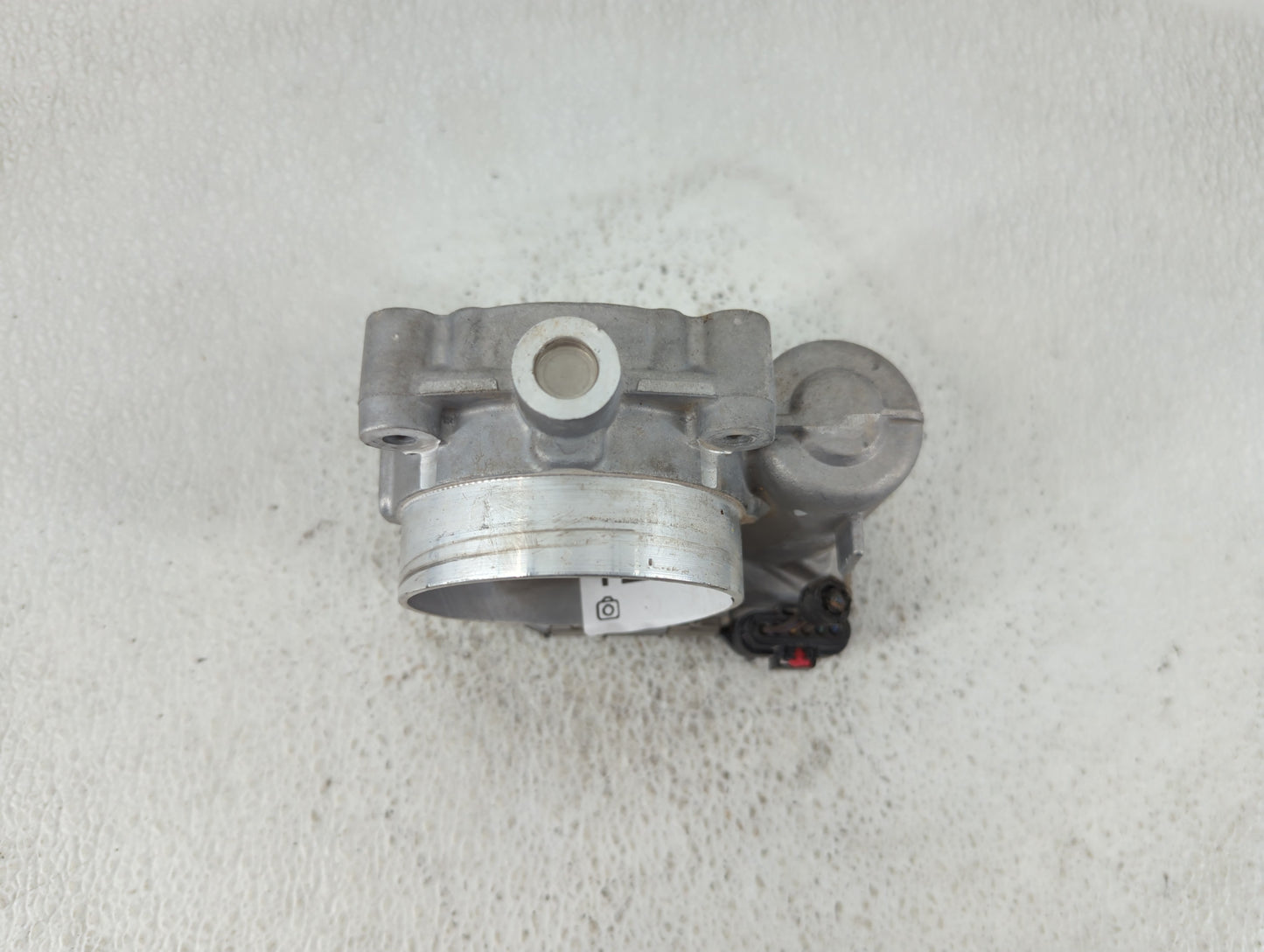 2014-2022 Jeep Cherokee Throttle Body P/N:0 280 750 570 05184349AC Fits OEM Used Auto Parts - Oemusedautoparts1.com