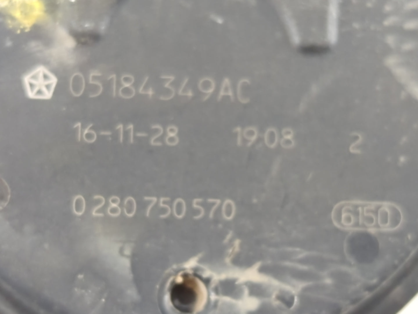 2014-2022 Jeep Cherokee Throttle Body P/N:0 280 750 570 05184349AC Fits OEM Used Auto Parts - Oemusedautoparts1.com