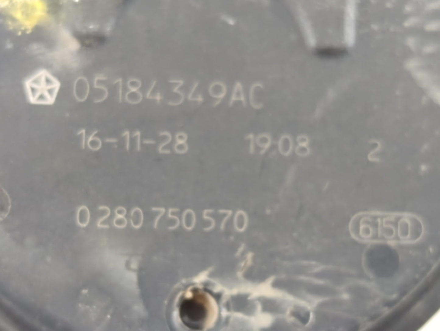 2014-2022 Jeep Cherokee Throttle Body P/N:0 280 750 570 05184349AC Fits OEM Used Auto Parts - Oemusedautoparts1.com