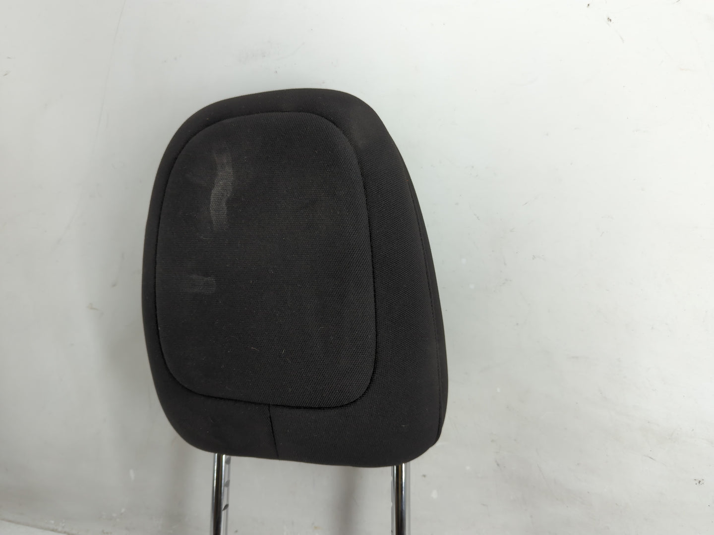 2017 Jeep Cherokee Headrest Head Rest Front Driver Passenger Seat Fits OEM Used Auto Parts - Oemusedautoparts1.com