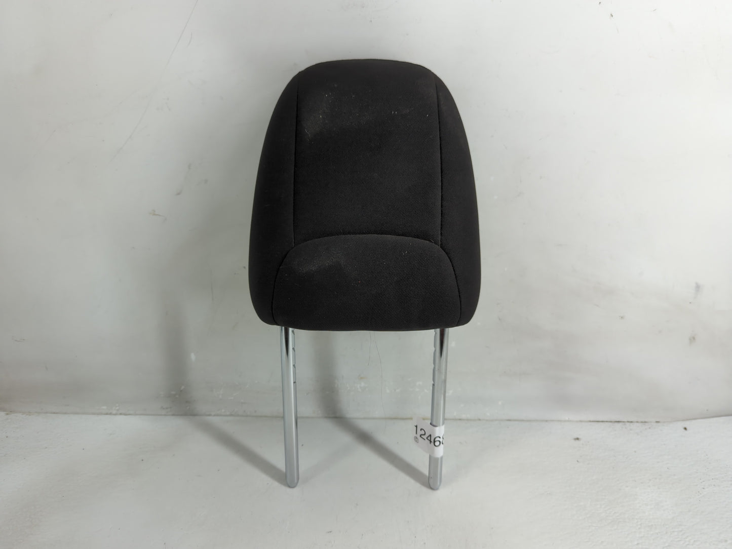 2017 Jeep Cherokee Headrest Head Rest Front Driver Passenger Seat Fits OEM Used Auto Parts - Oemusedautoparts1.com