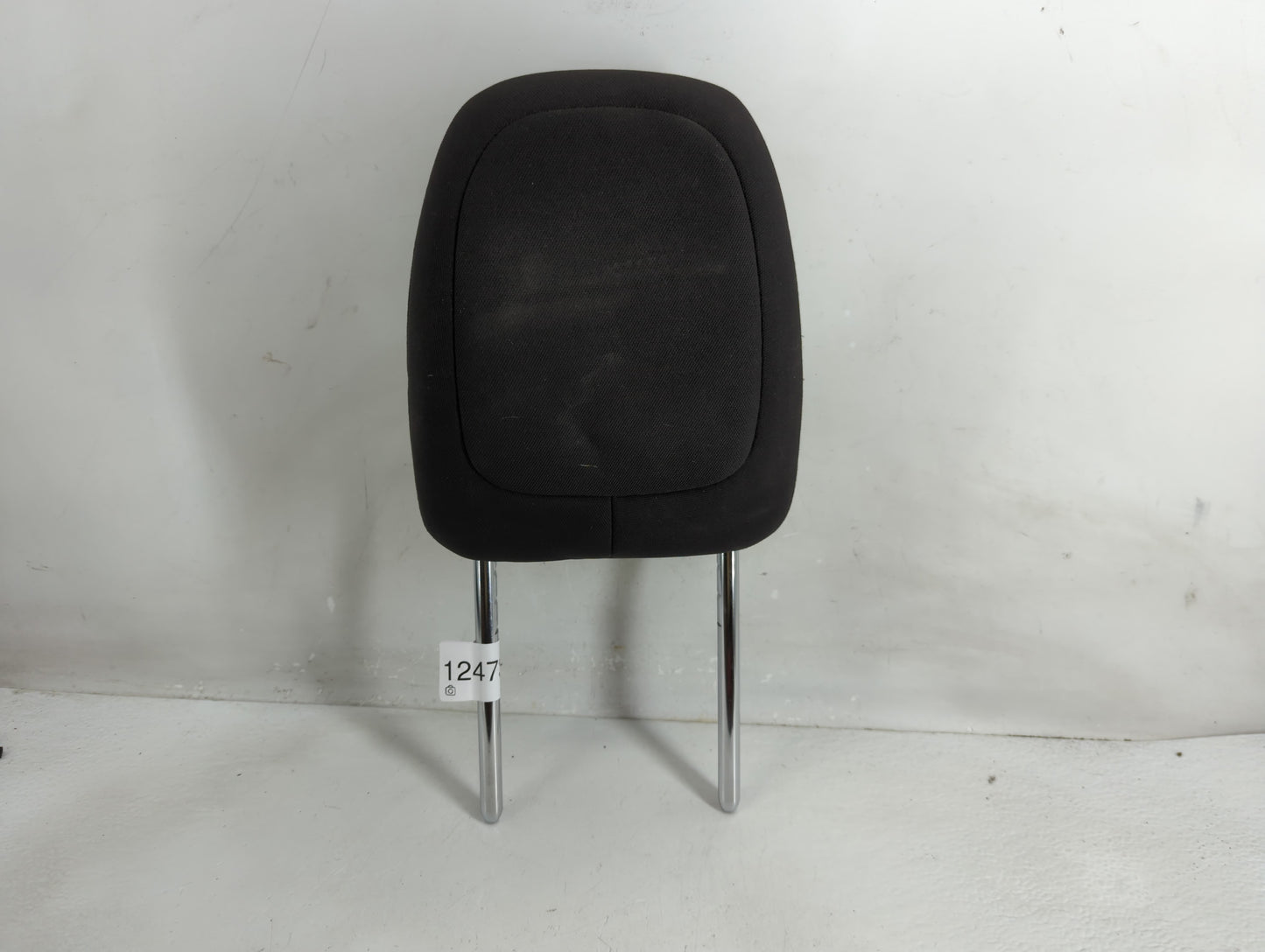 2017 Jeep Cherokee Headrest Head Rest Rear Seat Fits OEM Used Auto Parts - Oemusedautoparts1.com