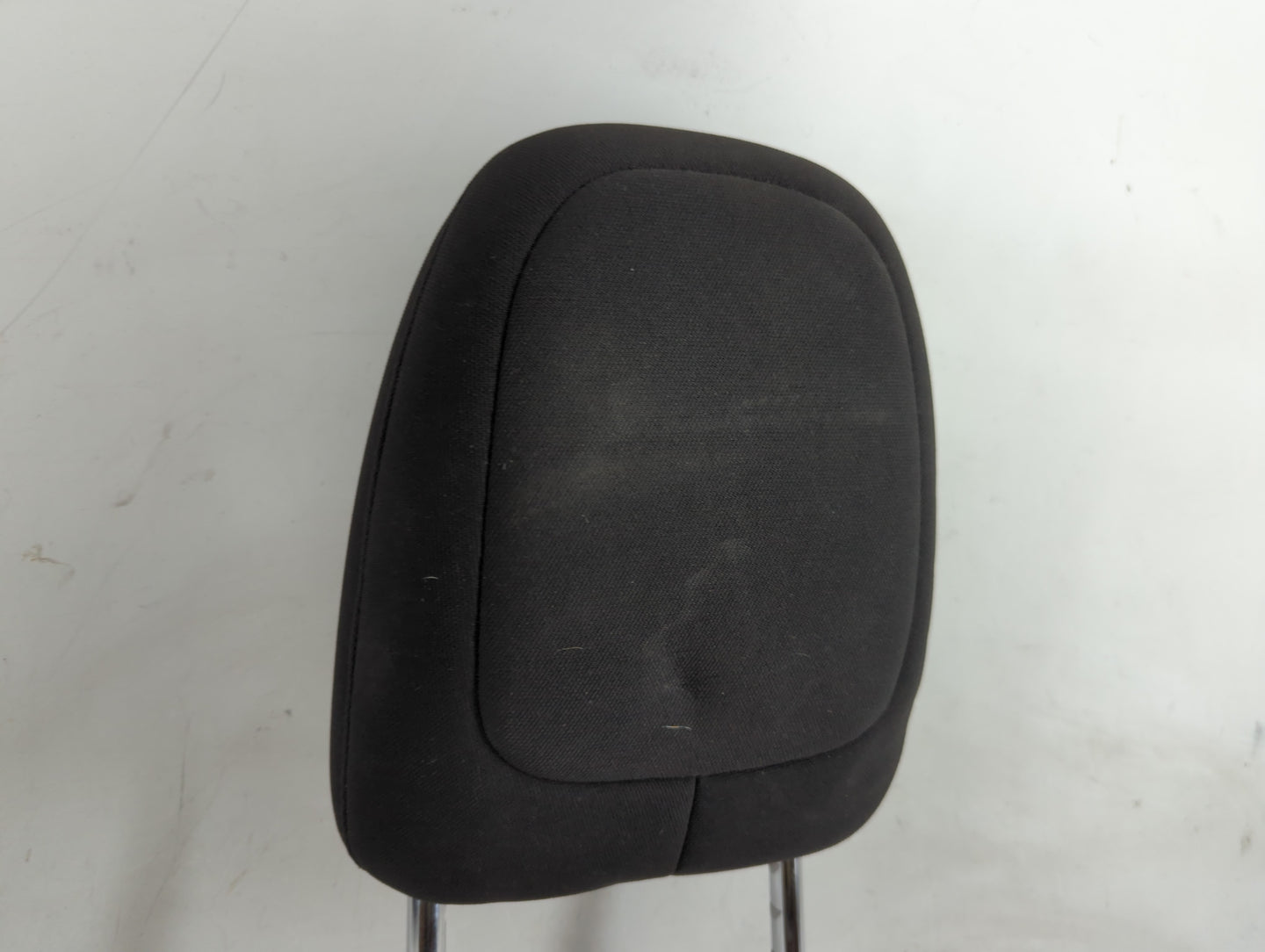 2017 Jeep Cherokee Headrest Head Rest Rear Seat Fits OEM Used Auto Parts - Oemusedautoparts1.com