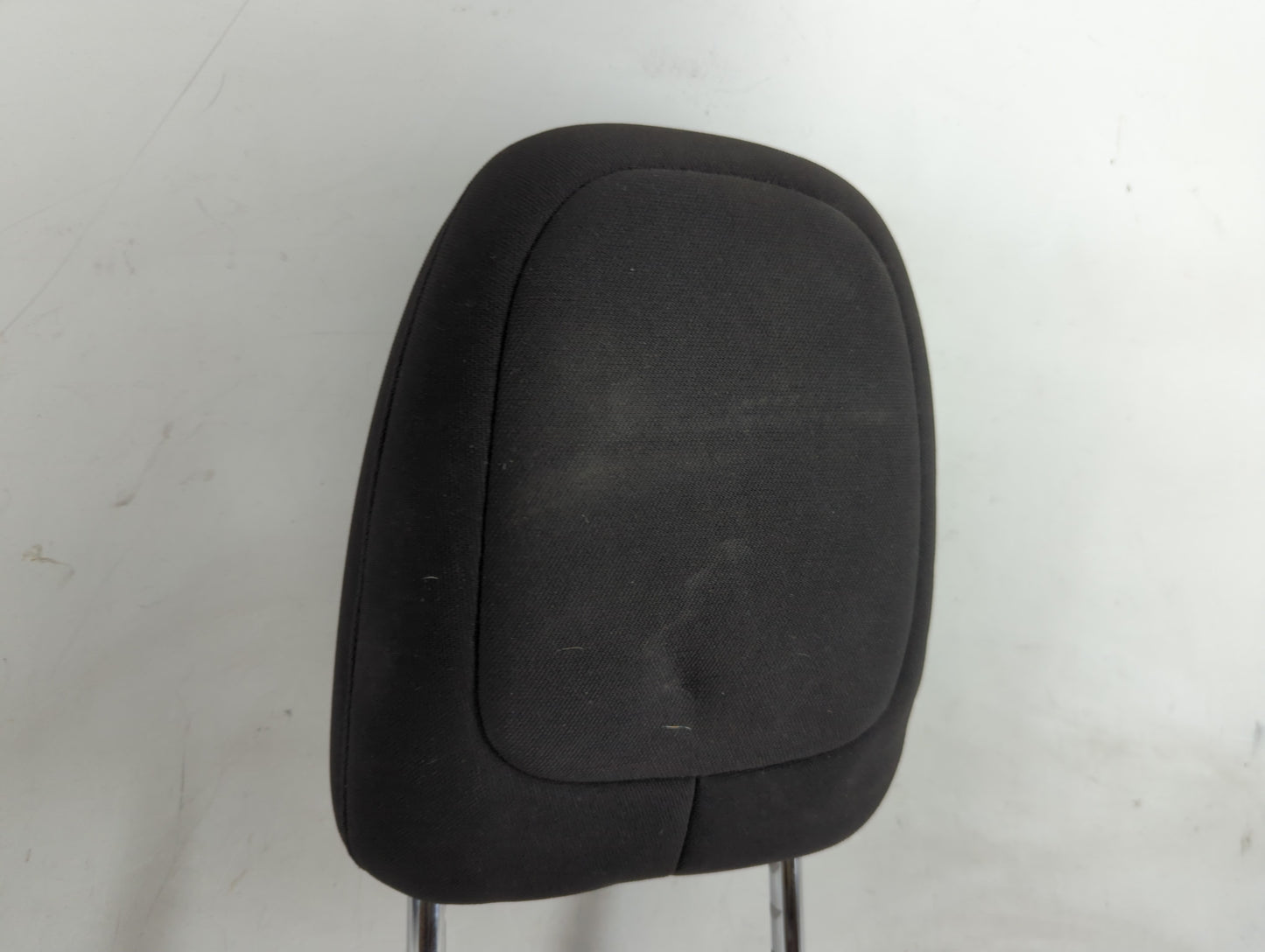 2017 Jeep Cherokee Headrest Head Rest Rear Seat Fits OEM Used Auto Parts - Oemusedautoparts1.com