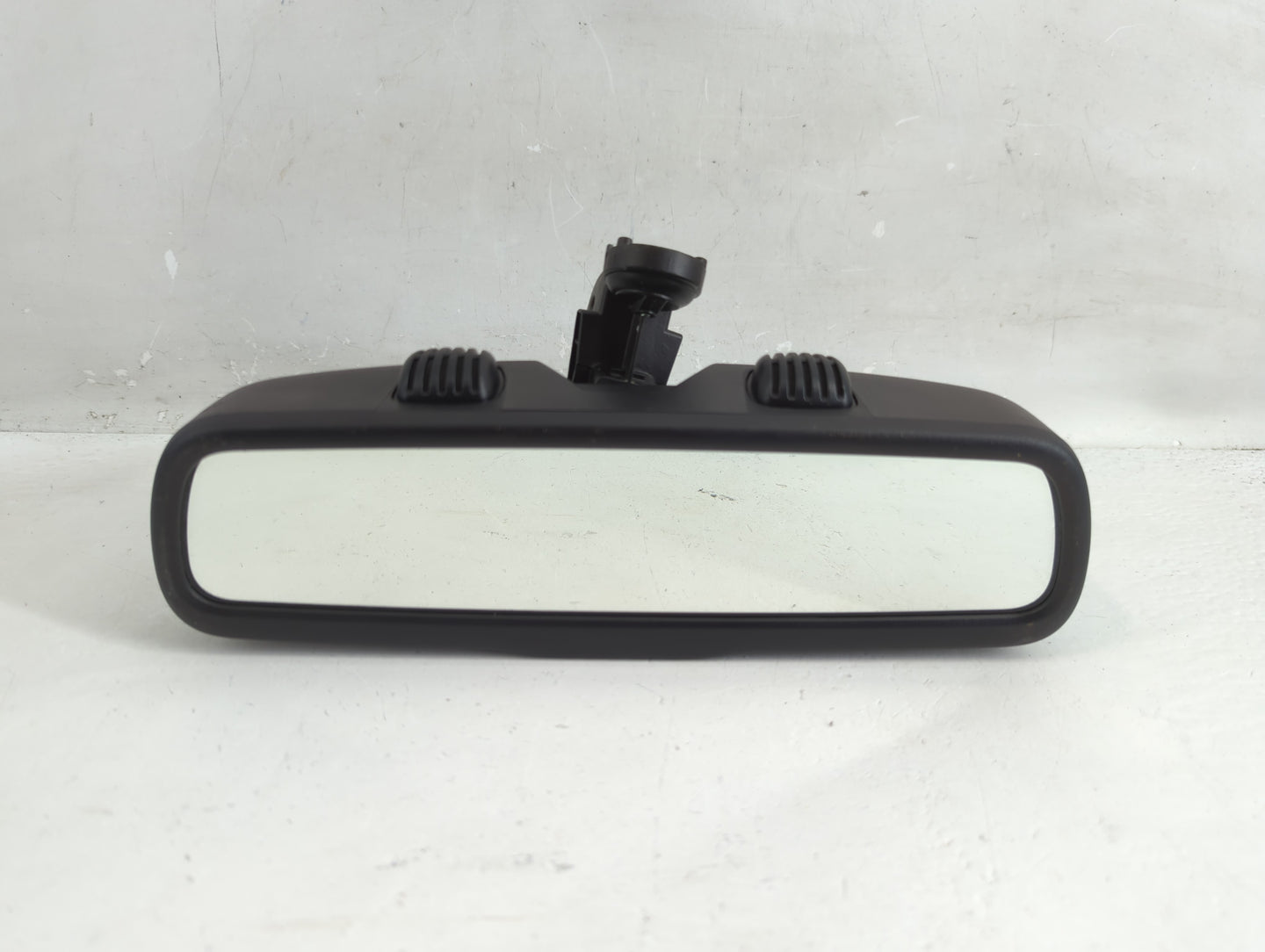 2014-2017 Jeep Cherokee Interior Rear View Mirror Replacement OEM P/N:E11028018 Fits Fits 2014 2015 2016 2017 OEM Used Auto 