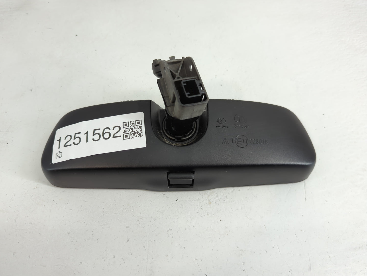 2014-2017 Jeep Cherokee Interior Rear View Mirror Replacement OEM P/N:E11028018 Fits Fits 2014 2015 2016 2017 OEM Used Auto 