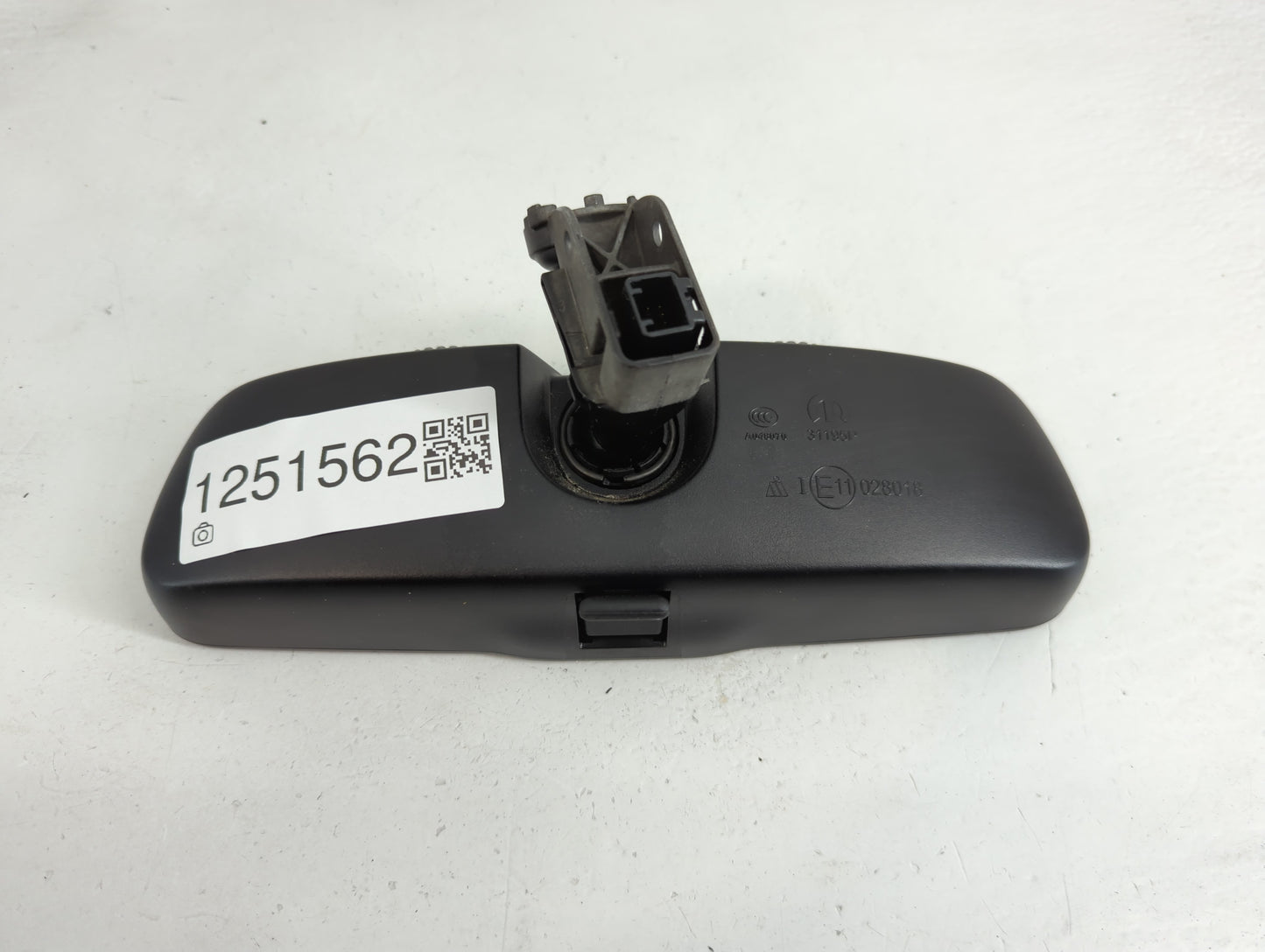 2014-2017 Jeep Cherokee Interior Rear View Mirror Replacement OEM P/N:E11028018 Fits Fits 2014 2015 2016 2017 OEM Used Auto 