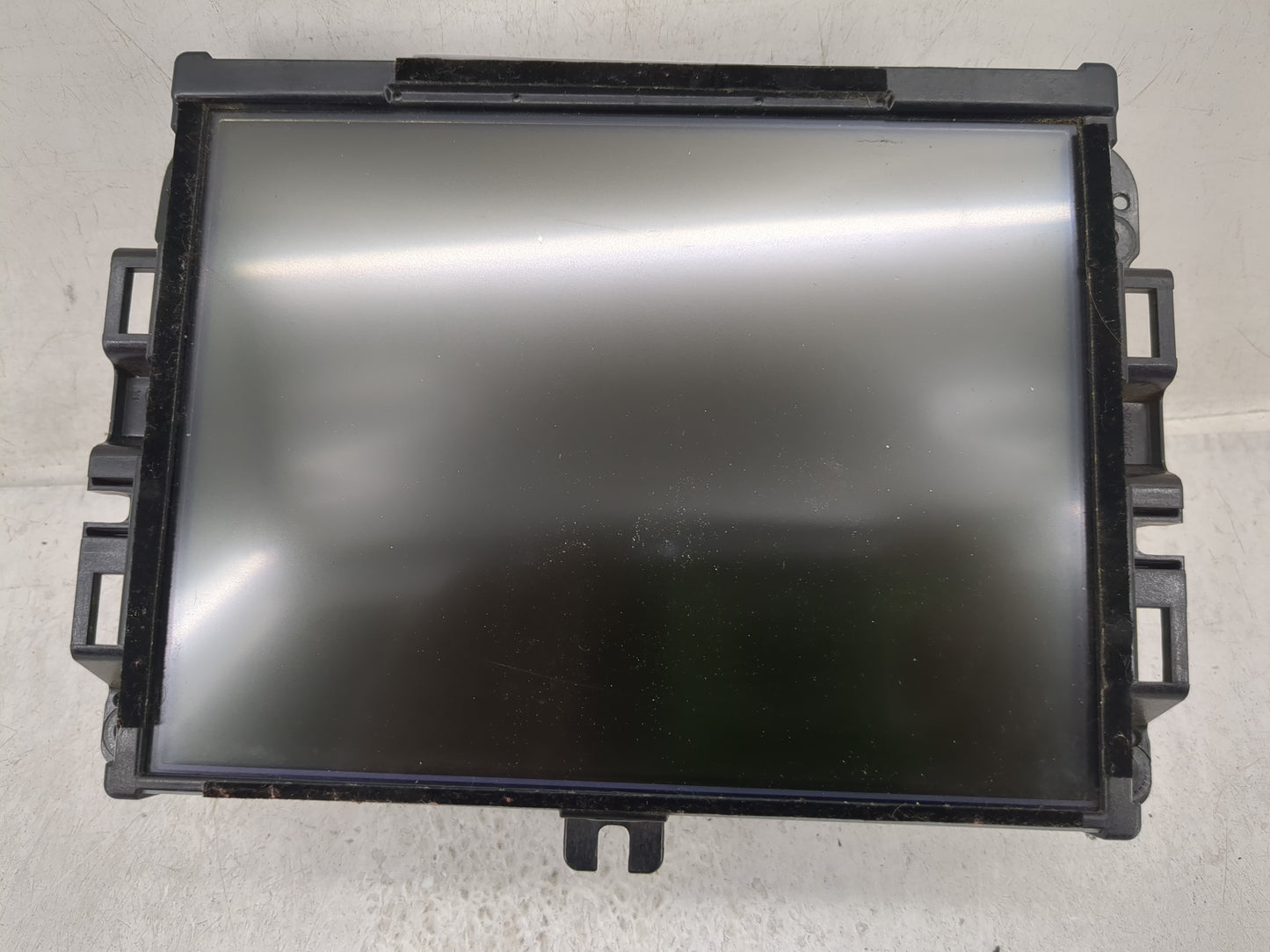 2017 Jeep Cherokee Information Display Screen - Oemusedautoparts1.com