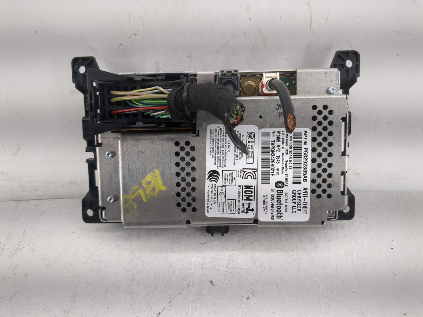 2017 Jeep Cherokee Radio AM FM Cd Player Receiver Replacement P/N:P68292885AB Fits OEM Used Auto Parts - Oemusedautoparts1.c