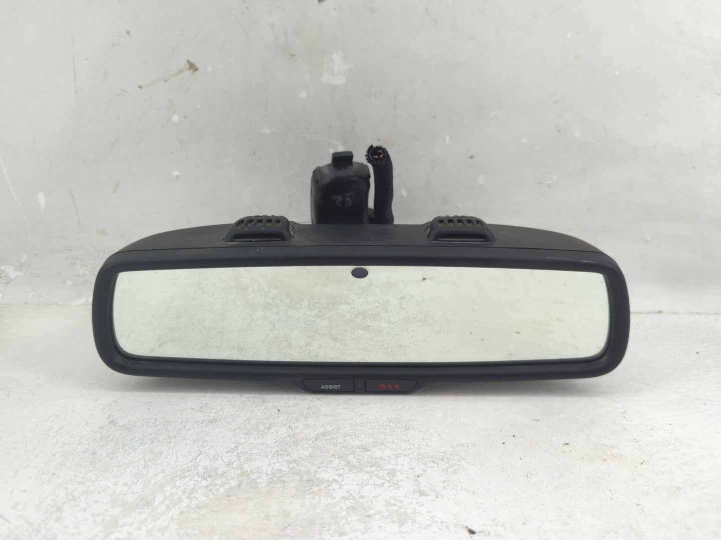 2015-2017 Jeep Cherokee Interior Rear View Mirror Replacement OEM Fits Fits 2015 2016 2017 OEM Used Auto Parts - Oemusedauto