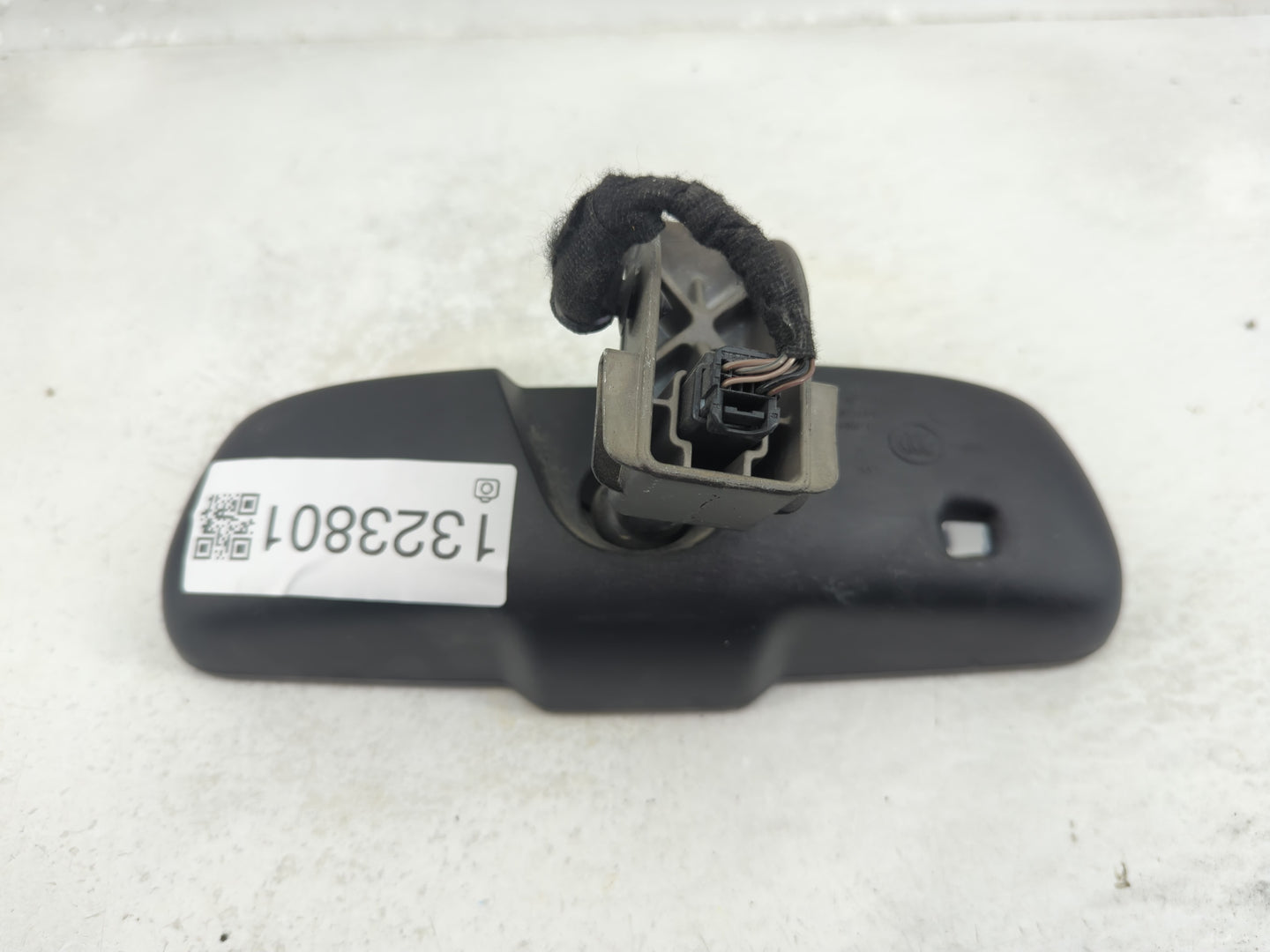 2015-2017 Jeep Cherokee Interior Rear View Mirror Replacement OEM Fits Fits 2015 2016 2017 OEM Used Auto Parts - Oemusedauto