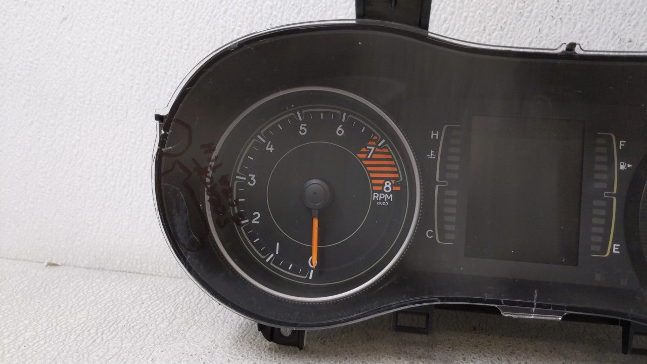2017-2018 Jeep Cherokee Instrument Cluster Speedometer Gauges P/N:P68309018AD Fits Fits 2017 2018 OEM Used Auto Parts - Oemu