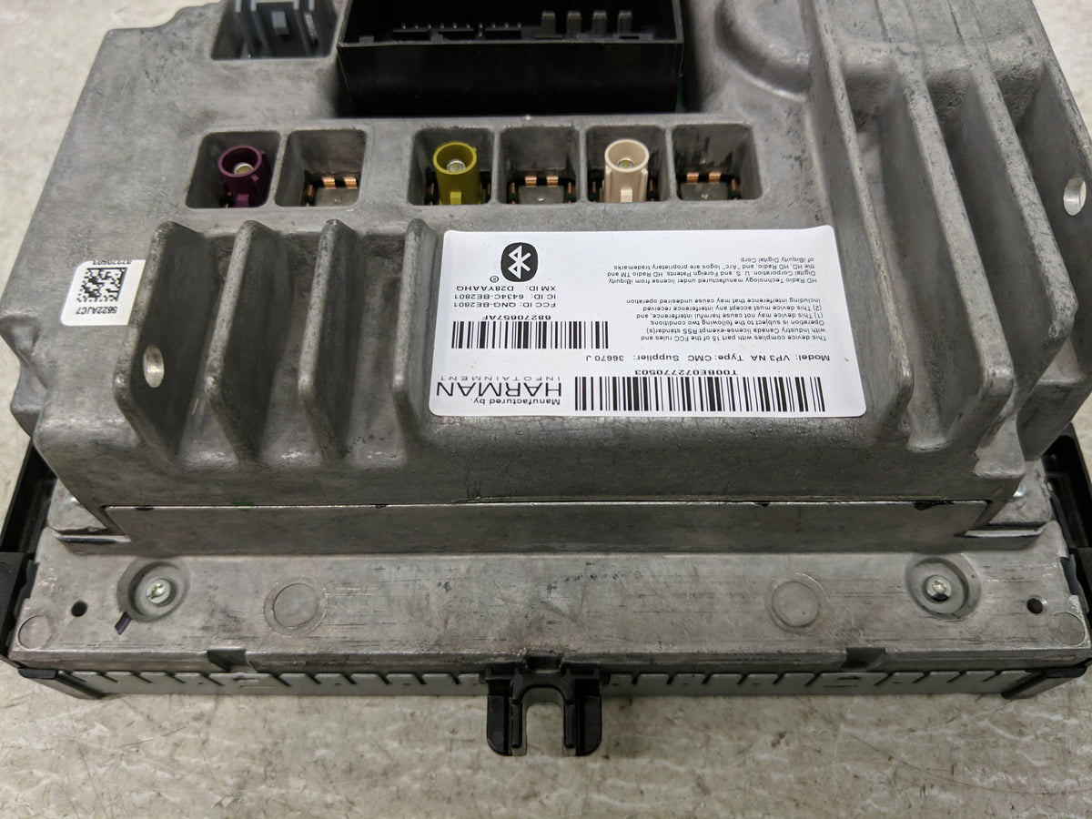 2017 Jeep Cherokee Information Radio Display Screen 1351789 - Oemusedautoparts1.com